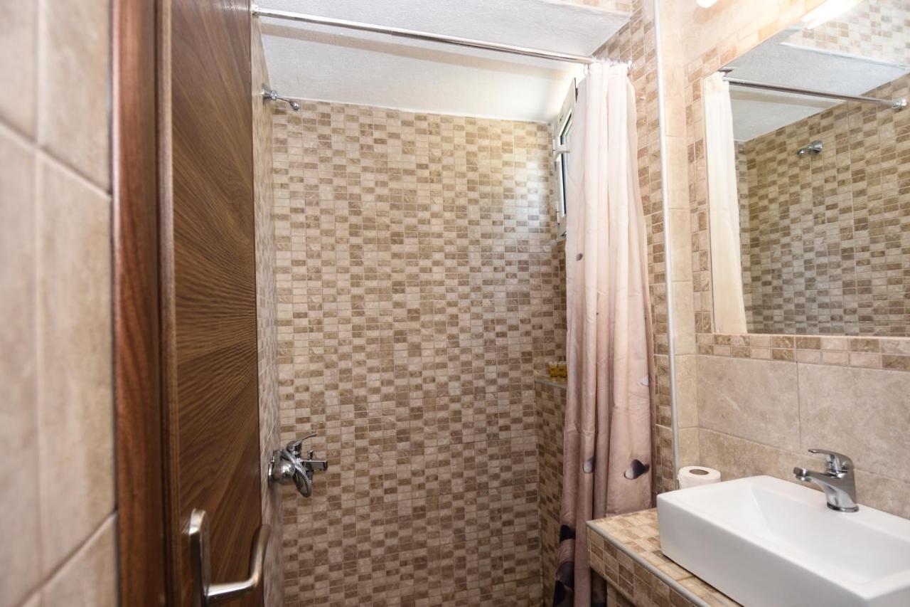 Anna Pousi Studios & Apartment Ormos Panagias Dış mekan fotoğraf