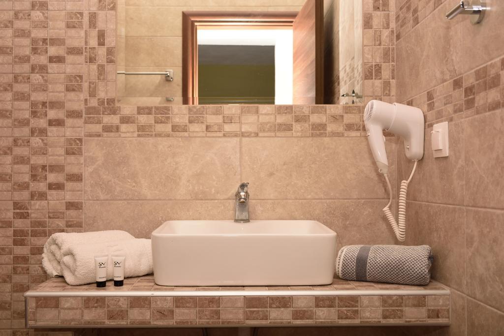 Anna Pousi Studios & Apartment Ormos Panagias Dış mekan fotoğraf