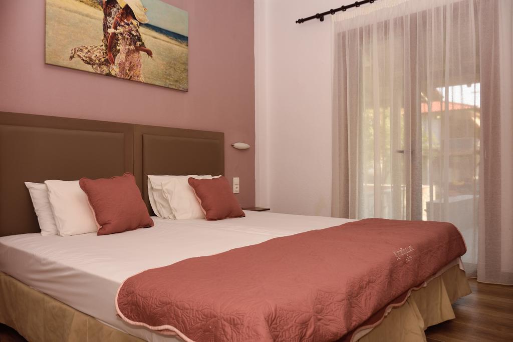Anna Pousi Studios & Apartment Ormos Panagias Dış mekan fotoğraf