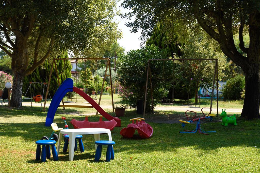 Anna Pousi Studios & Apartment Ormos Panagias Dış mekan fotoğraf