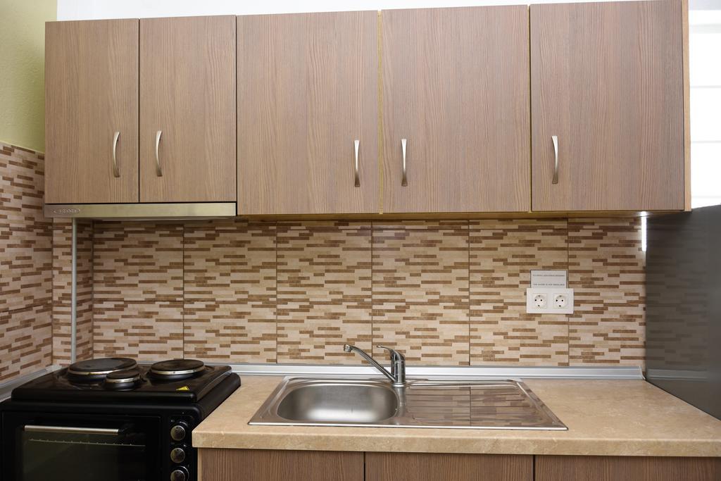 Anna Pousi Studios & Apartment Ormos Panagias Dış mekan fotoğraf