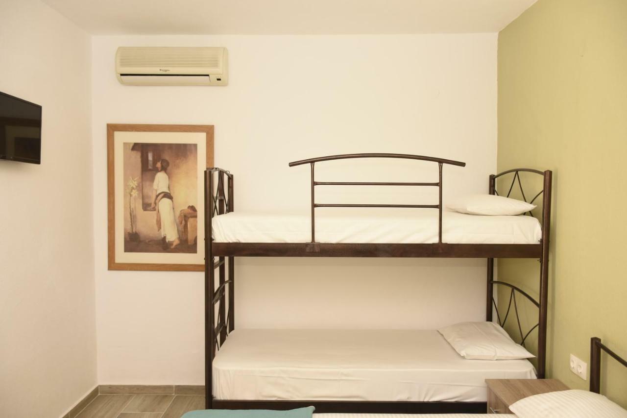 Anna Pousi Studios & Apartment Ormos Panagias Dış mekan fotoğraf