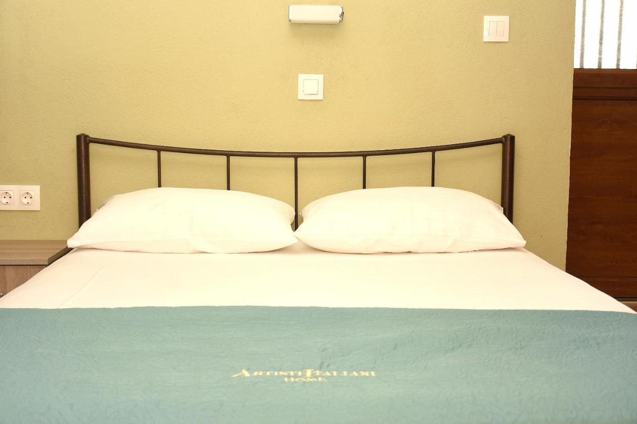 Anna Pousi Studios & Apartment Ormos Panagias Dış mekan fotoğraf